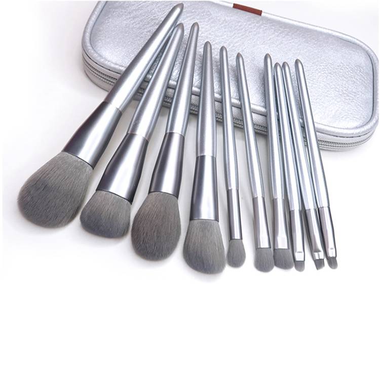 10pcs Elegant Silver Flame Brush Loose Powder Brush Makeup Tools Makeup Brushes With Bag